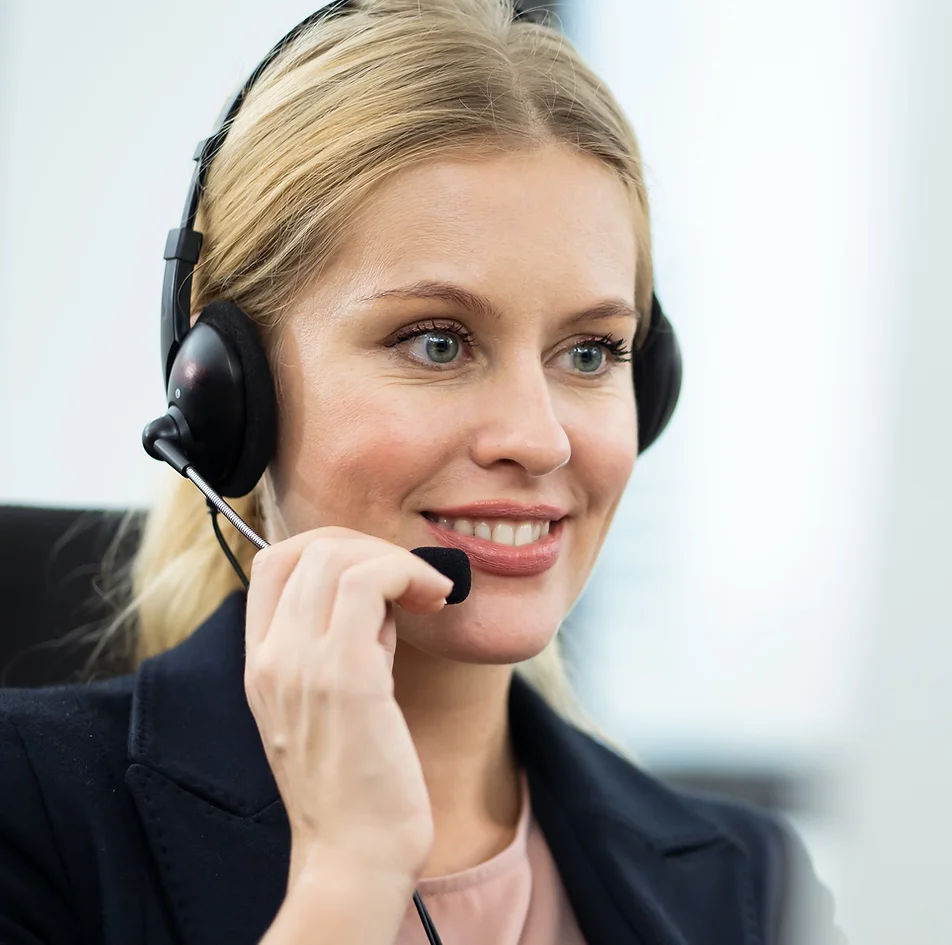 beautiful-caucasian-female-call-center-with-headse-2021-11-06-01-29-45-utc.jpg
